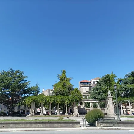 Сasa de vacaciones Agradable casa con patio, a 10 minutos de la playa Vigo