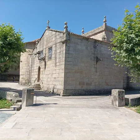 Agradable casa con patio, a 10 minutos de la playa Сasa de vacaciones Vigo